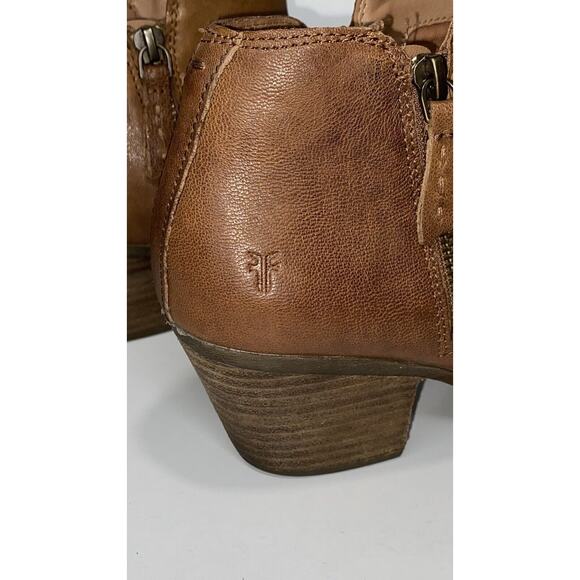 FRYE Judith Cognac Leather Zip Block Heels Ankle Booties - Picture 5 of 16